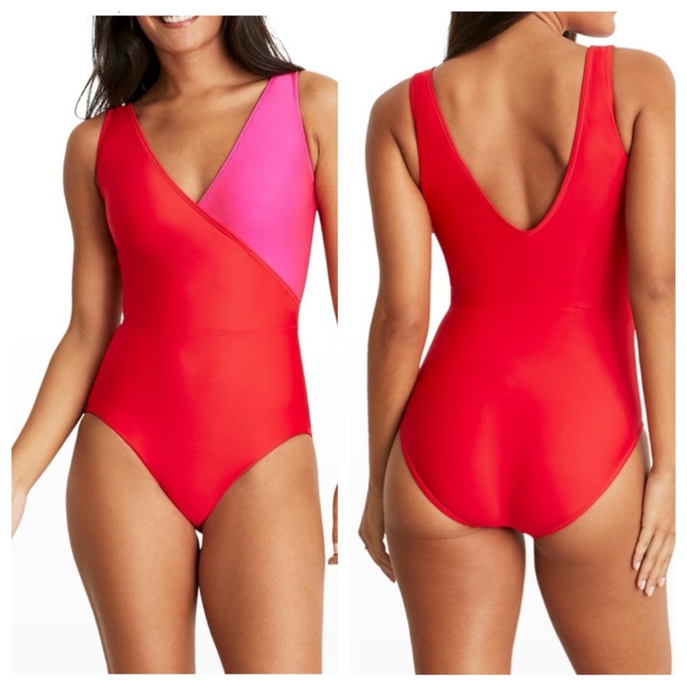NWT! HERMOZA Vera Colorblock One-Piece
Swimsuit $158 nwt